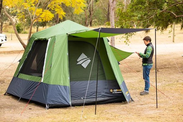 Oztrail Fast Frame 4 Person Tent 5 Oztrail Fast Frame 4 Person Tent - Image 5